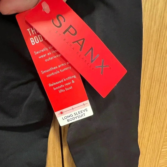 Women’s SPANX - Black, Long Sleeve Scoop Neck Bodysuit 
Size Medium NWT - Picture 3 of 4